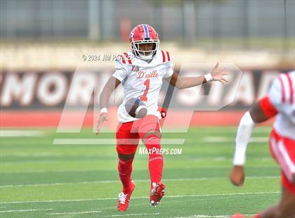 Thumbnail 3 in The Woodlands vs. Duncanville (UIL 6A D1 Football Regional Playoff) photogallery.