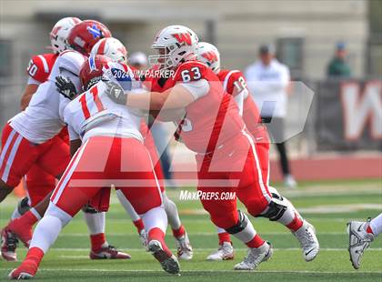 Thumbnail 2 in The Woodlands vs. Duncanville (UIL 6A D1 Football Regional Playoff) photogallery.