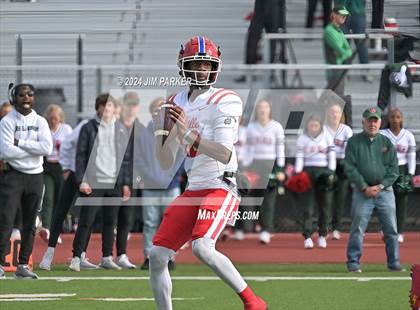 Thumbnail 1 in The Woodlands vs. Duncanville (UIL 6A D1 Football Regional Playoff) photogallery.