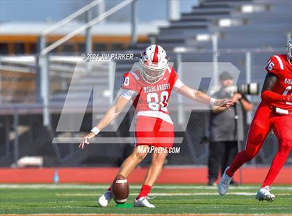 Thumbnail 1 in The Woodlands vs. Duncanville (UIL 6A D1 Football Regional Playoff) photogallery.