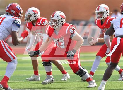 Thumbnail 1 in The Woodlands vs. Duncanville (UIL 6A D1 Football Regional Playoff) photogallery.