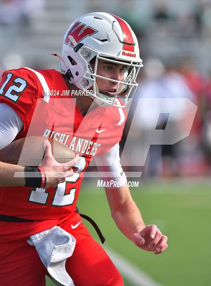 Thumbnail 2 in The Woodlands vs. Duncanville (UIL 6A D1 Football Regional Playoff) photogallery.