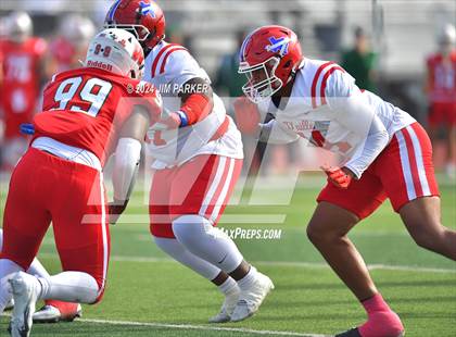 Thumbnail 2 in The Woodlands vs. Duncanville (UIL 6A D1 Football Regional Playoff) photogallery.