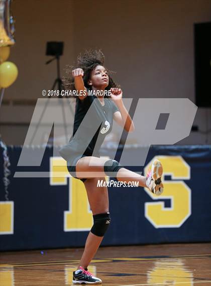 Thumbnail 2 in Cape Fear vs.Overhills  photogallery.