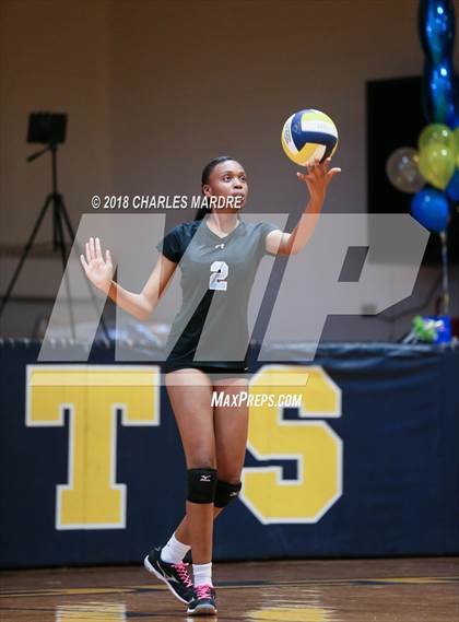 Thumbnail 1 in Cape Fear vs.Overhills  photogallery.