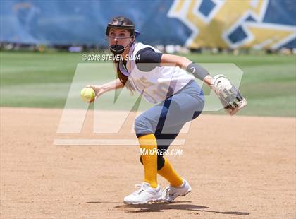 Thumbnail 1 in Canyon Crest Academy vs. High Tech Chula Vista (CIF SDS D4 Final) photogallery.