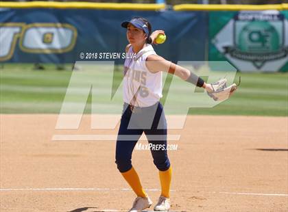 Thumbnail 3 in Canyon Crest Academy vs. High Tech Chula Vista (CIF SDS D4 Final) photogallery.