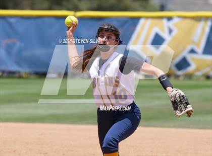 Thumbnail 2 in Canyon Crest Academy vs. High Tech Chula Vista (CIF SDS D4 Final) photogallery.