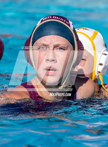 Thumbnail 3 in Whitney vs Sonora photogallery.