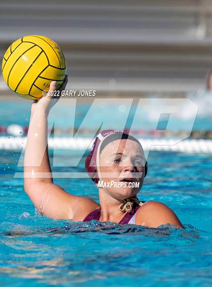 Thumbnail 3 in Whitney vs Sonora photogallery.