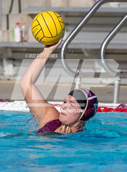 Thumbnail 1 in Whitney vs Sonora photogallery.