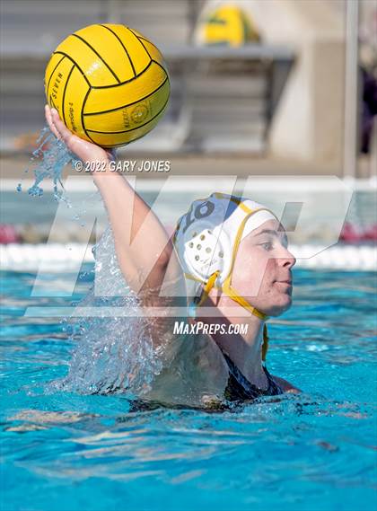 Thumbnail 3 in Whitney vs Sonora photogallery.