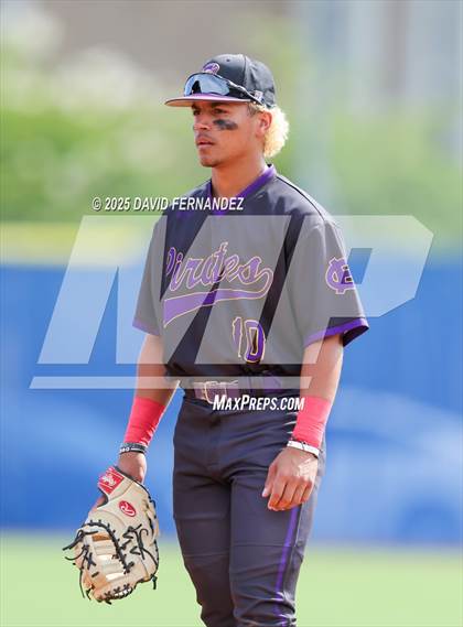 Thumbnail 1 in Corinth Holders @ Laney (NCHSAA 4A East Regional Championship - Final) photogallery.