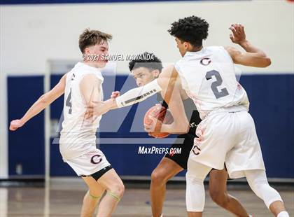 Thumbnail 3 in   Harvard-Westlake @ Chaminade photogallery.