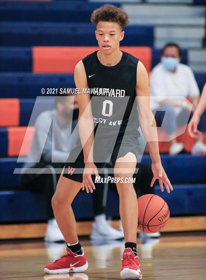 Thumbnail 2 in   Harvard-Westlake @ Chaminade photogallery.