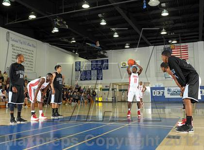 Thumbnail 3 in Miller vs. Fort Bend Travis (MaxPreps Holiday Classic) photogallery.