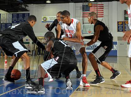 Thumbnail 3 in Miller vs. Fort Bend Travis (MaxPreps Holiday Classic) photogallery.