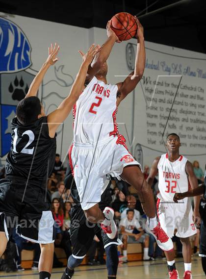 Thumbnail 2 in Miller vs. Fort Bend Travis (MaxPreps Holiday Classic) photogallery.