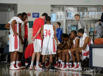 Thumbnail 3 in Miller vs. Fort Bend Travis (MaxPreps Holiday Classic) photogallery.