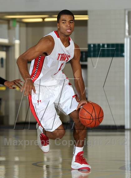 Thumbnail 1 in Miller vs. Fort Bend Travis (MaxPreps Holiday Classic) photogallery.