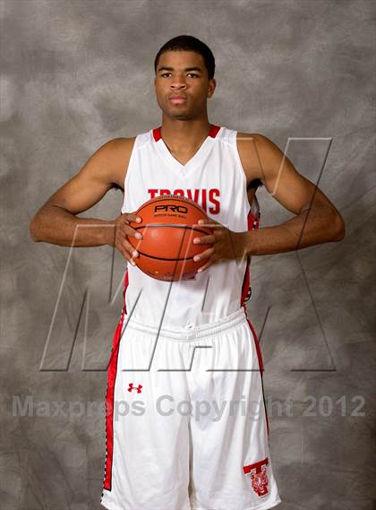Thumbnail 3 in Miller vs. Fort Bend Travis (MaxPreps Holiday Classic) photogallery.