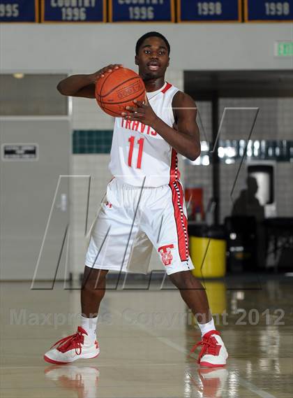 Thumbnail 1 in Miller vs. Fort Bend Travis (MaxPreps Holiday Classic) photogallery.
