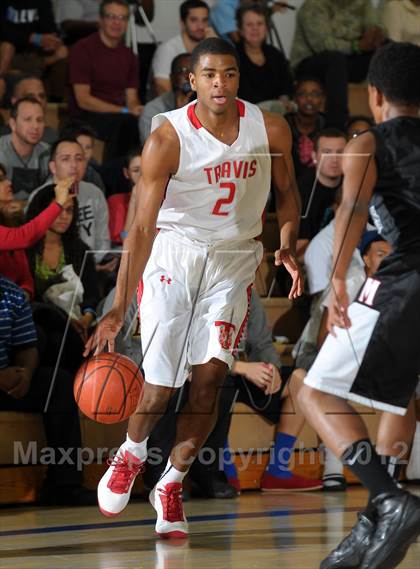 Thumbnail 3 in Miller vs. Fort Bend Travis (MaxPreps Holiday Classic) photogallery.