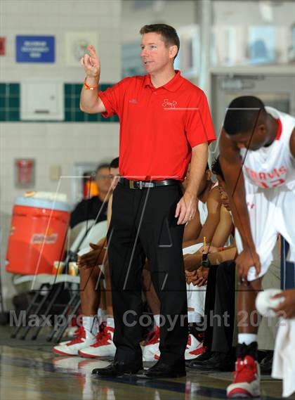 Thumbnail 3 in Miller vs. Fort Bend Travis (MaxPreps Holiday Classic) photogallery.