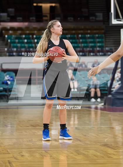 Thumbnail 2 in Grandview vs. Highlands Ranch (CHSAA 5A Great 8) photogallery.