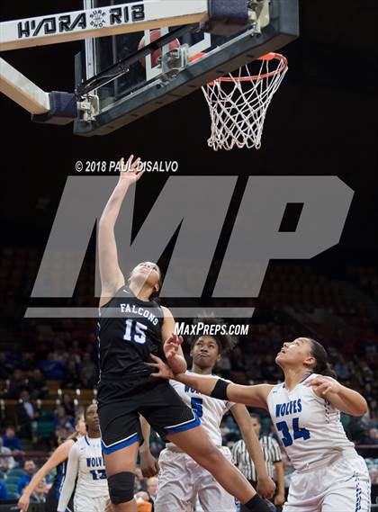 Thumbnail 3 in Grandview vs. Highlands Ranch (CHSAA 5A Great 8) photogallery.