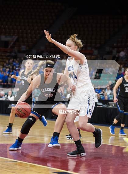 Thumbnail 3 in Grandview vs. Highlands Ranch (CHSAA 5A Great 8) photogallery.