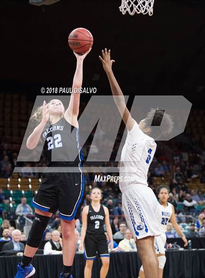 Thumbnail 3 in Grandview vs. Highlands Ranch (CHSAA 5A Great 8) photogallery.