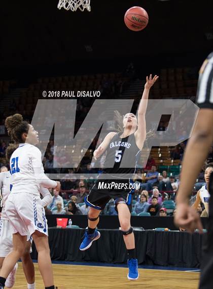 Thumbnail 1 in Grandview vs. Highlands Ranch (CHSAA 5A Great 8) photogallery.