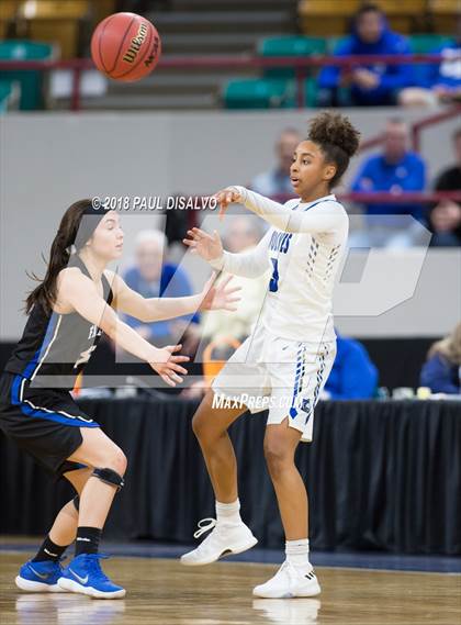 Thumbnail 1 in Grandview vs. Highlands Ranch (CHSAA 5A Great 8) photogallery.