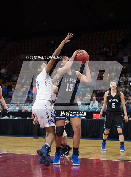 Thumbnail 3 in Grandview vs. Highlands Ranch (CHSAA 5A Great 8) photogallery.