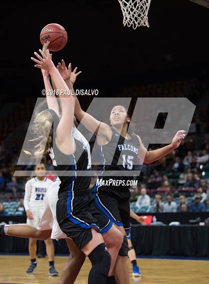 Thumbnail 3 in Grandview vs. Highlands Ranch (CHSAA 5A Great 8) photogallery.