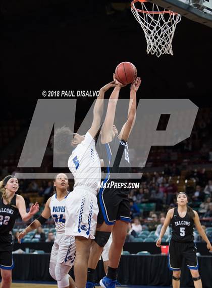 Thumbnail 3 in Grandview vs. Highlands Ranch (CHSAA 5A Great 8) photogallery.