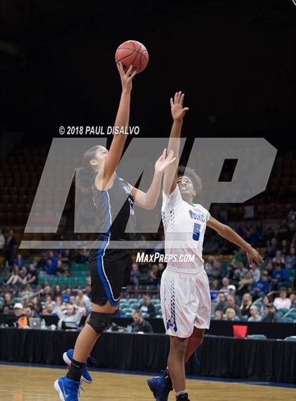 Thumbnail 3 in Grandview vs. Highlands Ranch (CHSAA 5A Great 8) photogallery.