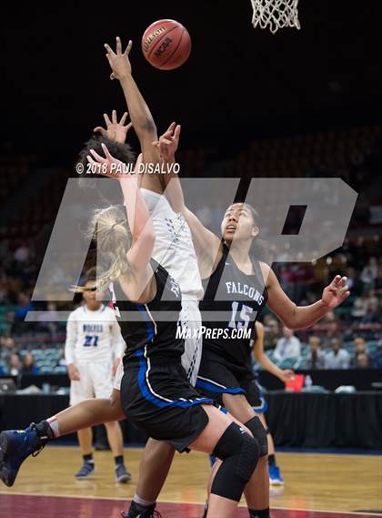 Thumbnail 1 in Grandview vs. Highlands Ranch (CHSAA 5A Great 8) photogallery.