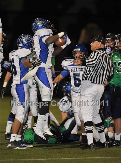 Thumbnail 1 in Highlands Ranch @ ThunderRidge (CHSAA 5A 2nd Round Playoff) photogallery.