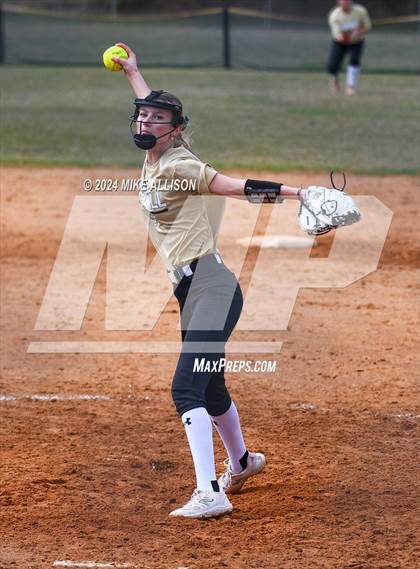 Thumbnail 2 in Lincoln vs Handley photogallery.