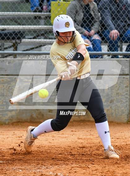 Thumbnail 3 in Lincoln vs Handley photogallery.