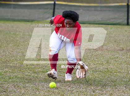 Thumbnail 3 in Lincoln vs Handley photogallery.