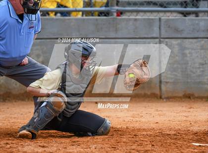 Thumbnail 1 in Lincoln vs Handley photogallery.