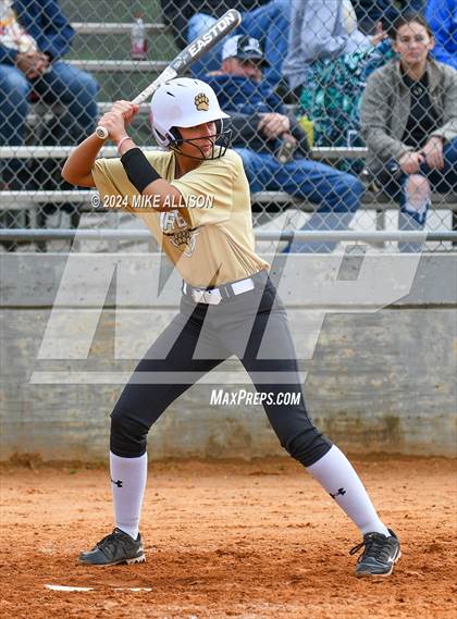 Thumbnail 1 in Lincoln vs Handley photogallery.
