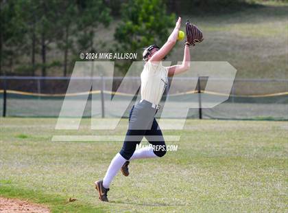 Thumbnail 3 in Lincoln vs Handley photogallery.