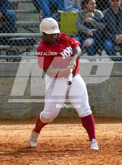 Thumbnail 3 in Lincoln vs Handley photogallery.
