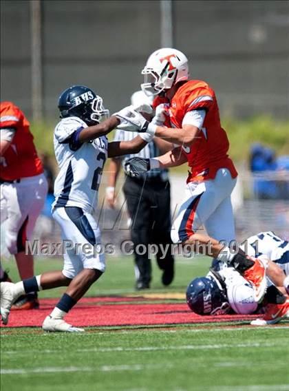 Thumbnail 2 in Timpview vs. Bakersfield (Mission Viejo Football Classic) photogallery.