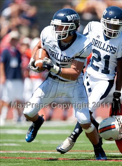 Thumbnail 3 in Timpview vs. Bakersfield (Mission Viejo Football Classic) photogallery.
