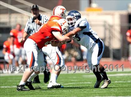 Thumbnail 3 in Timpview vs. Bakersfield (Mission Viejo Football Classic) photogallery.